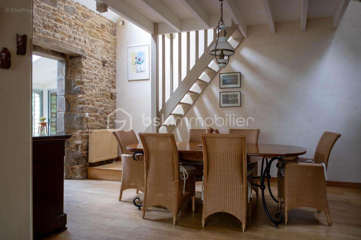 Superbe maison de caractère dans un cadre préservé - photo 8