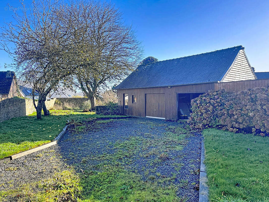 Maison à PEDERNEC