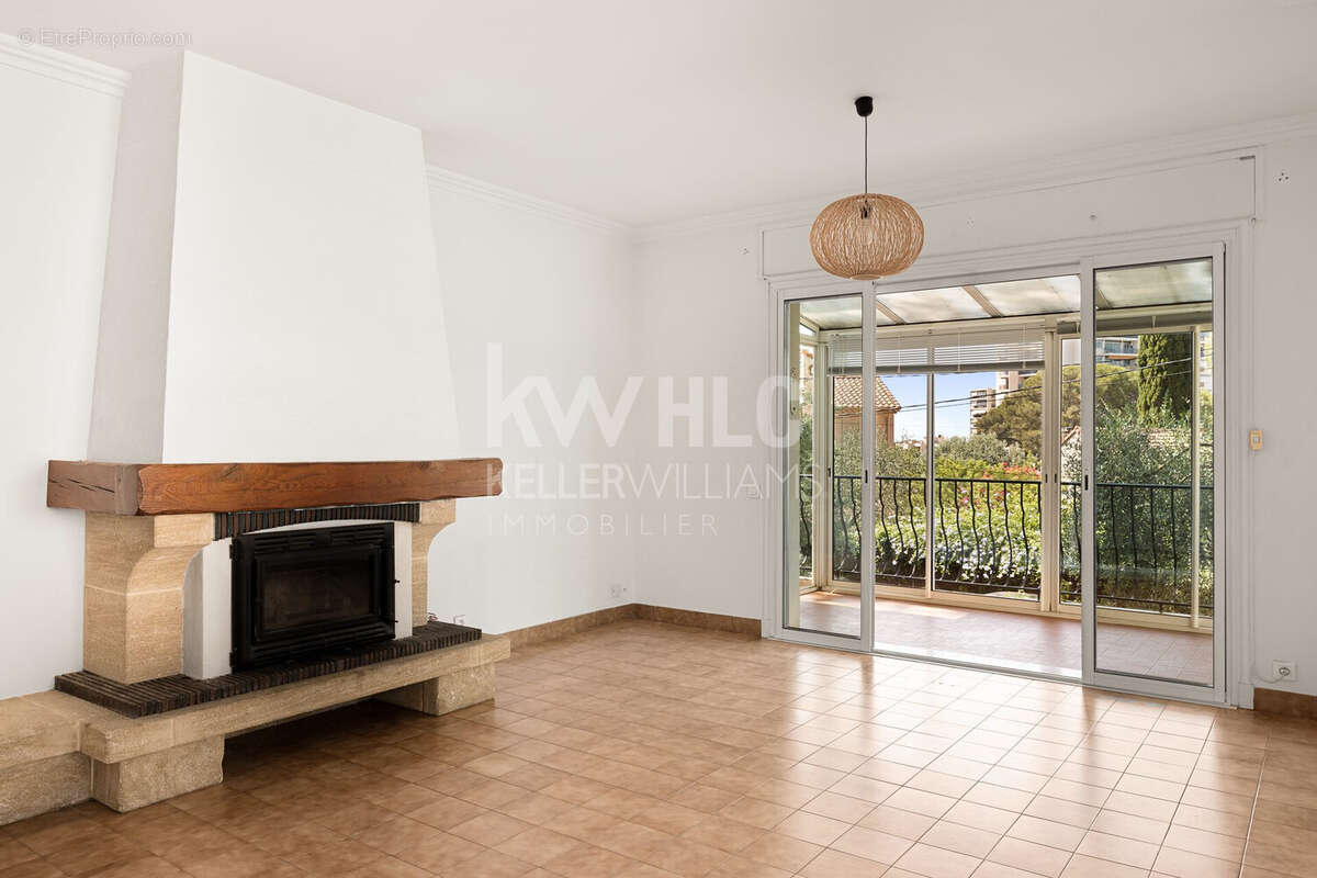 Maison à LE CANNET