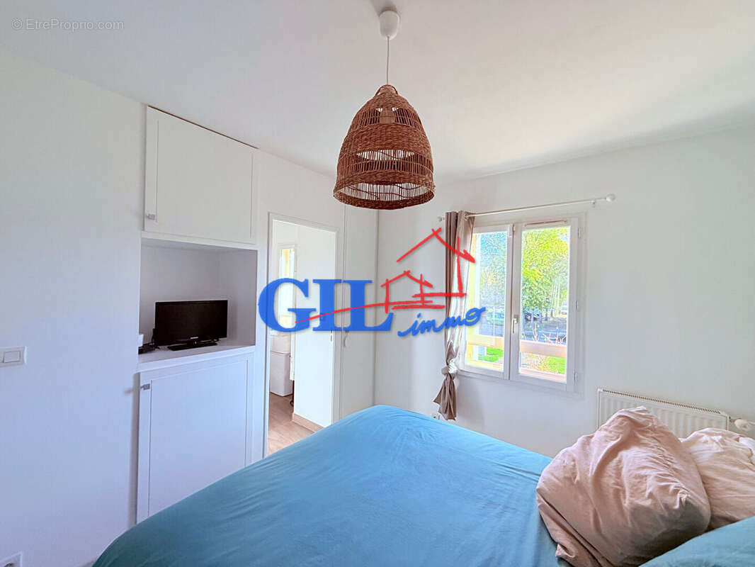 Maison à SAVIGNY-LE-TEMPLE