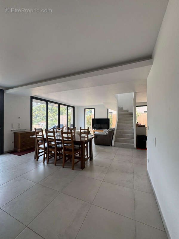 Maison individuelle 5 pièces - 127m2 - photo 5