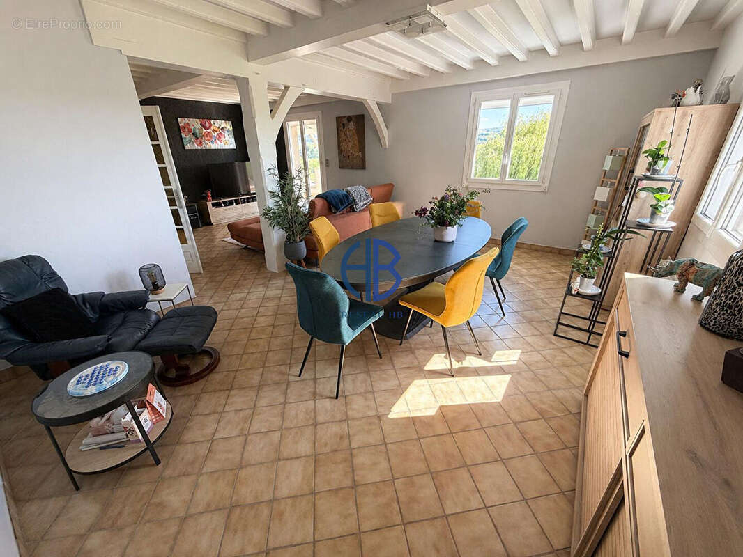Maison à CESSIEU