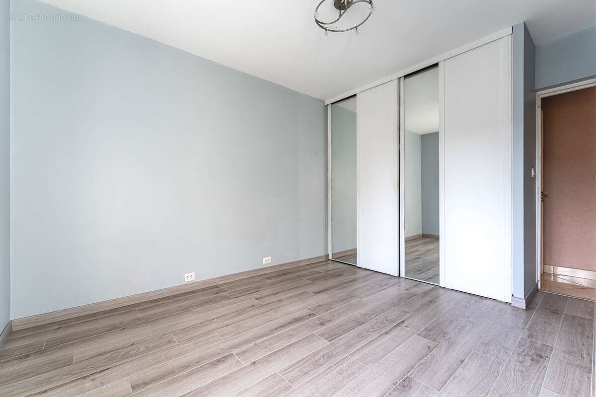 Appartement à TASSIN-LA-DEMI-LUNE