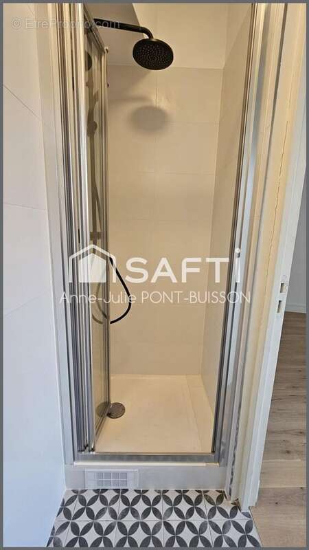 Photo 7 - Appartement à COURBEVOIE