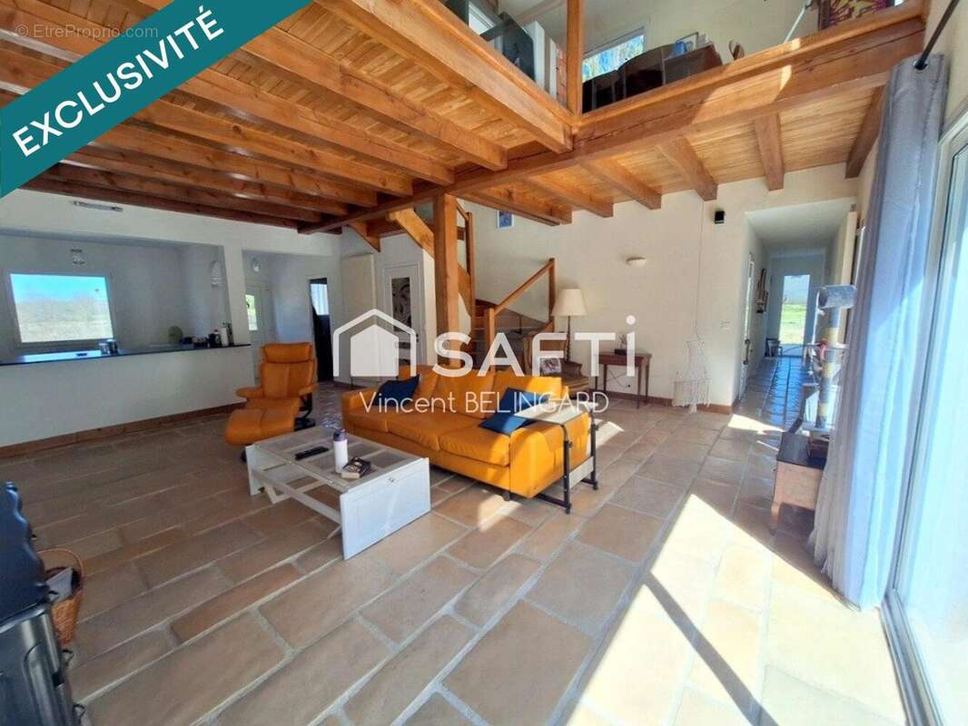 Photo 5 - Maison à SAINT-PANTALEON-DE-LARCHE