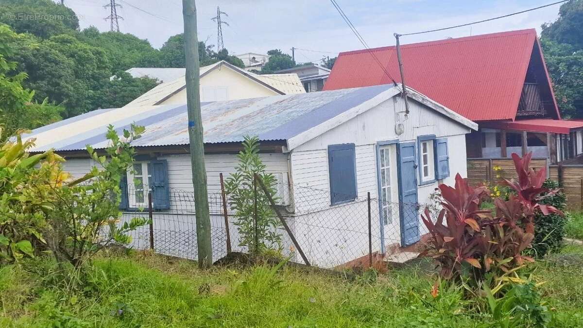 Maison à SAINT-DENIS