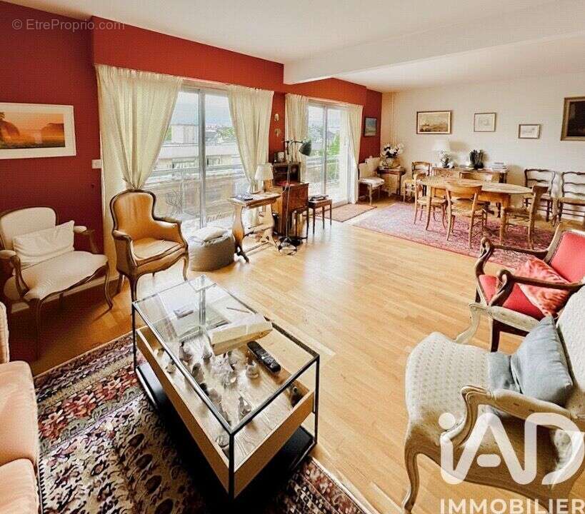 Photo 2 - Appartement à COMPIEGNE