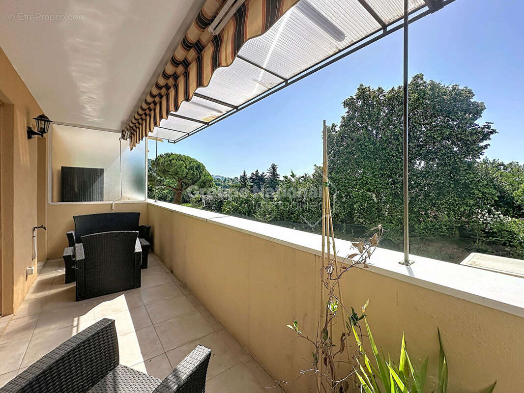 Appartement à PEYMEINADE