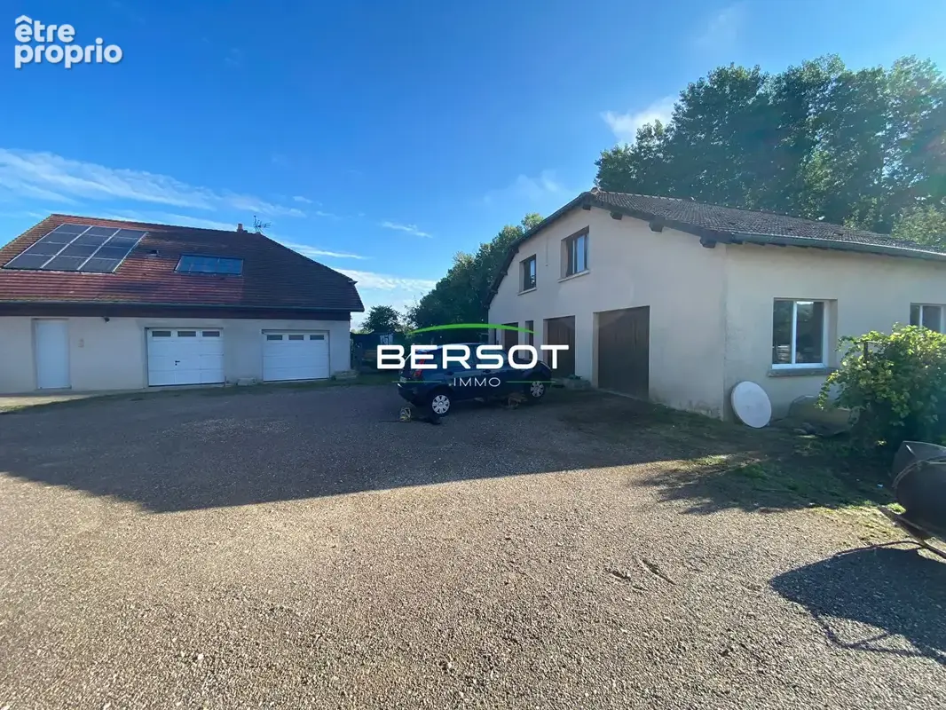 Port sur Saone, maison F7 avec Vaste dépendance - photo 2