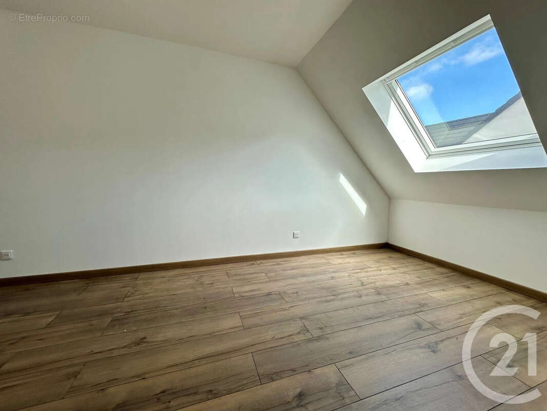 Maison à VILLEVAUDE