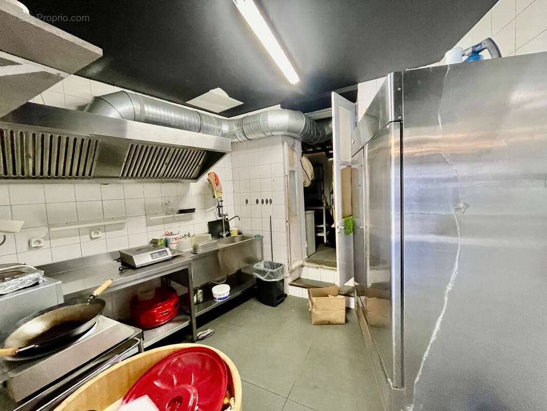 n°4 - Commerce à PLAN-DE-CUQUES