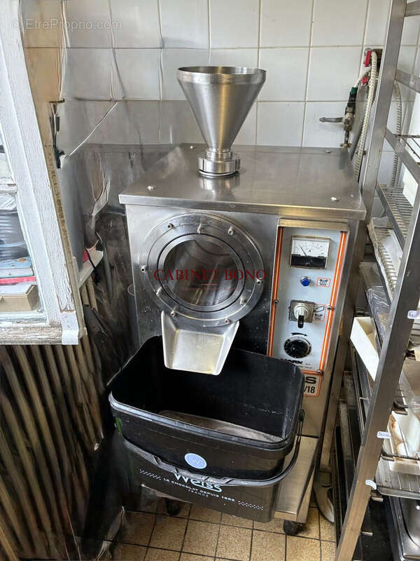 100 m² à Crecy-La-Chapelle  - photo 6