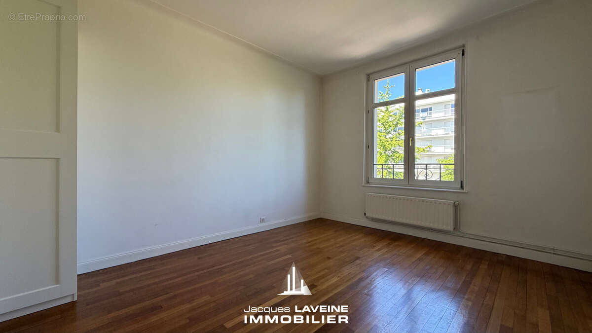 Appartement à LONGEVILLE-LES-METZ