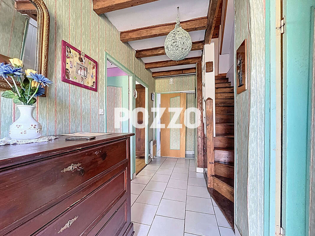 Maison à SAINT-PLANCHERS