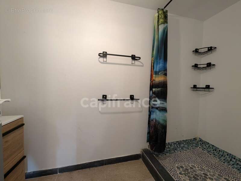 Maison à vendre 4 pièces AMBARES ET LAGRAVE (33) - photo 21