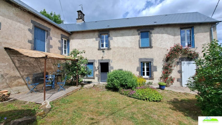 Maison à VITRAC