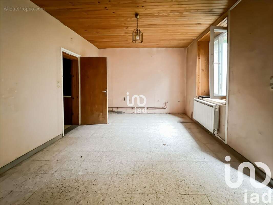 Photo 5 - Maison à CHAUMOT