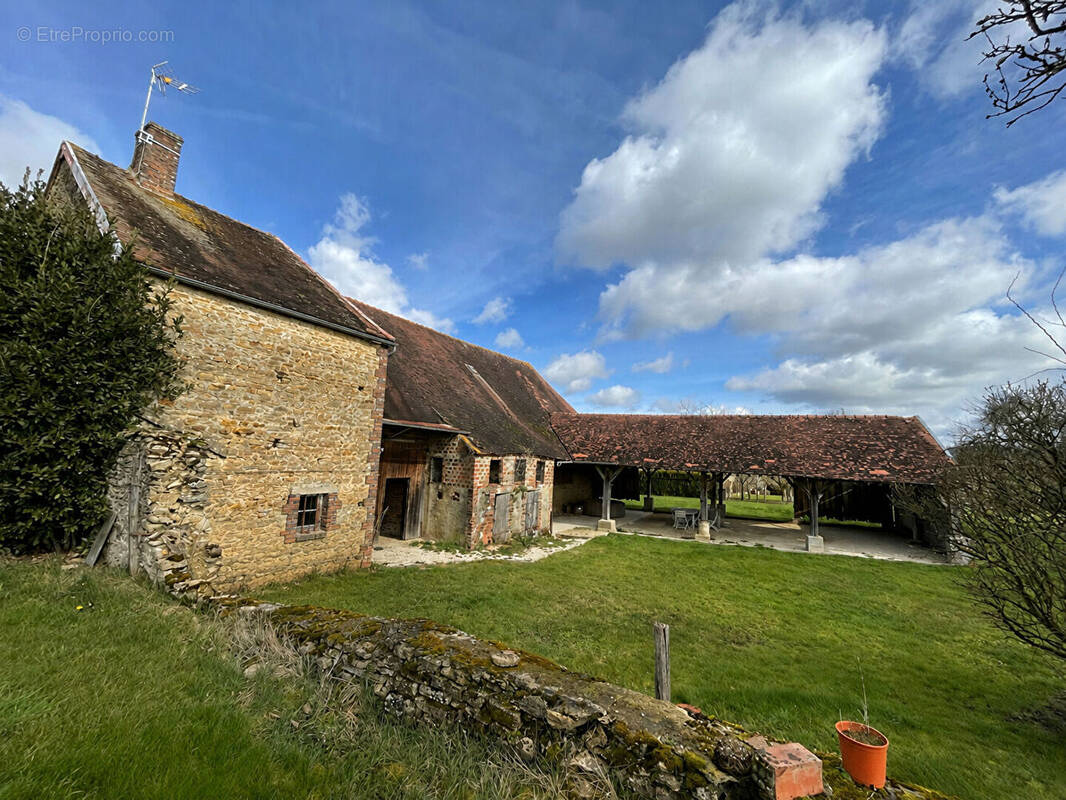 Maison à BERNON
