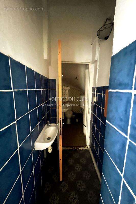 Commerce à TRANS-EN-PROVENCE