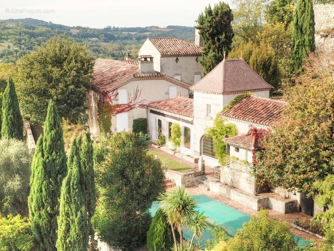 Maison à CLERMONT-DESSOUS