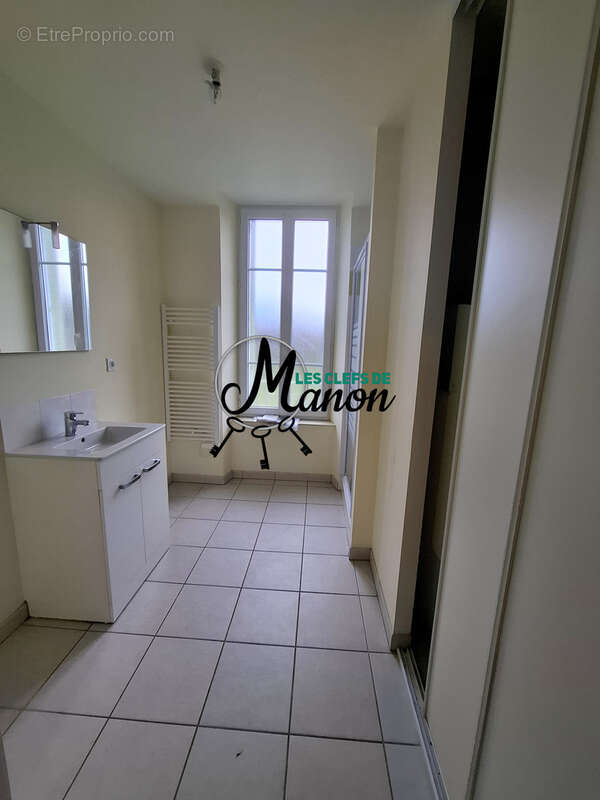 Appartement à SAINT-SULPICE-LAURIERE