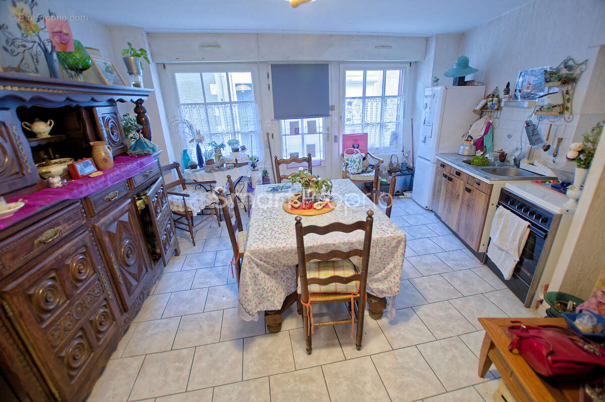 Maison à GRAND-FOUGERAY
