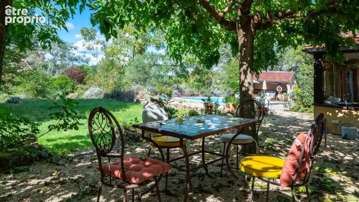EXCLUSIVITE Secteur GOURDON - Charme et authenticité pour cette - photo 7