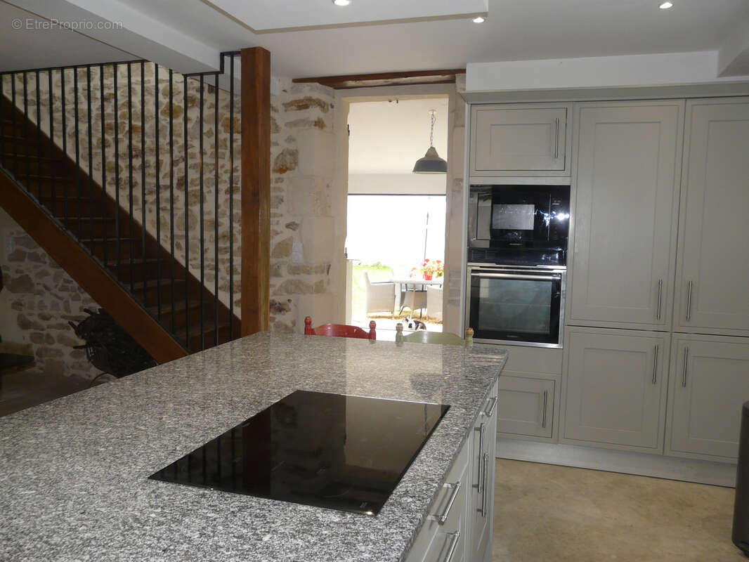 Maison à SAINT-VITE