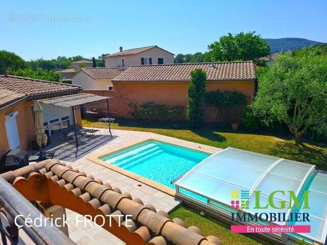 Maison à MONTBOUCHER-SUR-JABRON