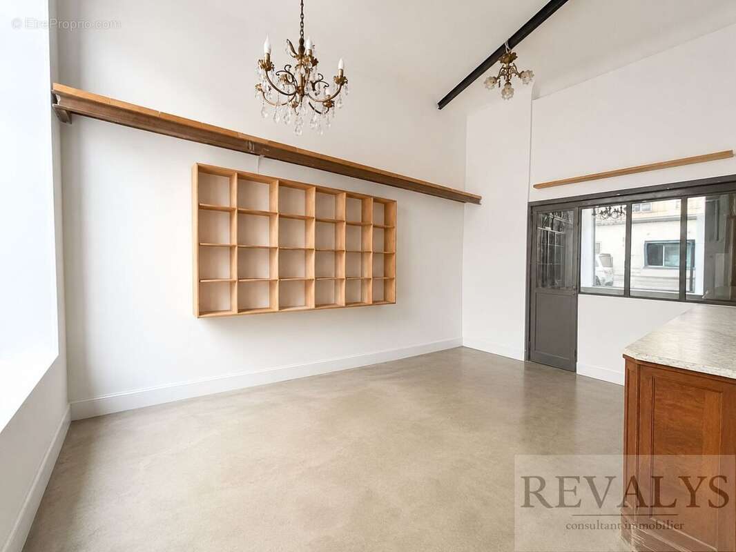 Alpes maritimes (06) - nice port - a vendre local a usage mixte habitation + commercial 80m2 avec cour - photo 6