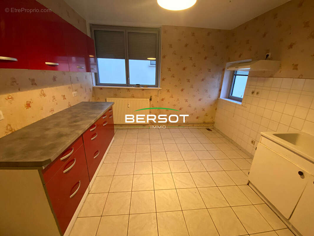 Vesoul, appartement F3 avec parking - photo 6