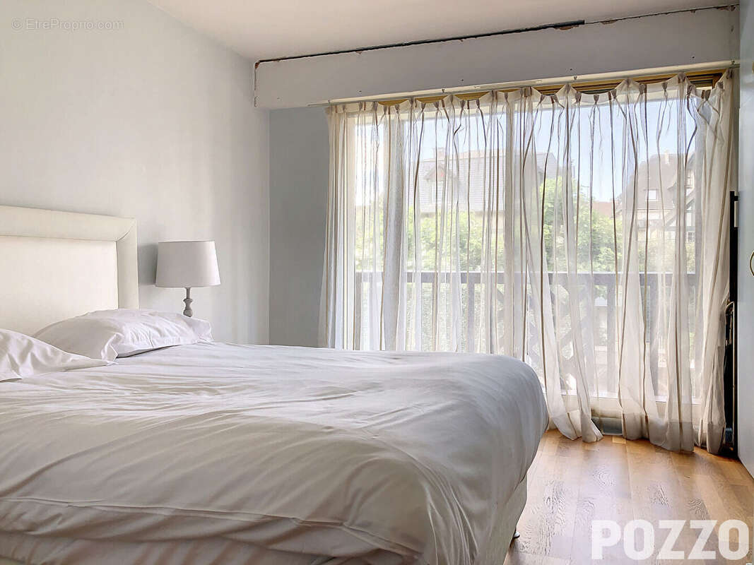 Appartement Deauville 2 pièce(s) 40 m2 avec terrasse, parking et cave - photo 8