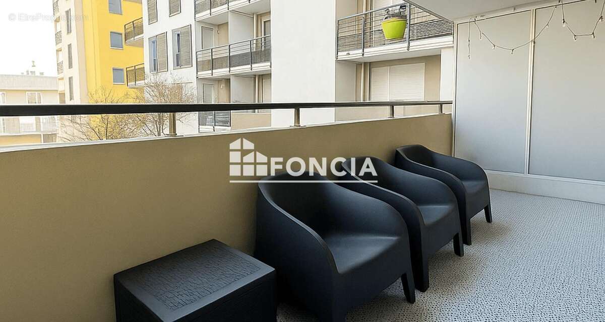 Appartement à NIMES
