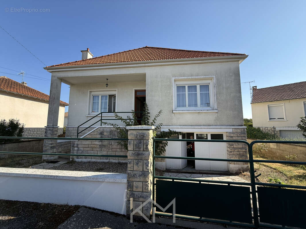 Maison - dolmen - 113.5 m2 - photo 12