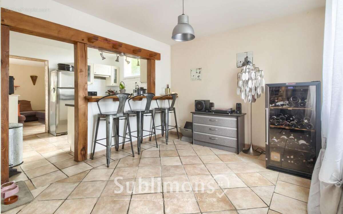 Maison à SAINTE-LUCE-SUR-LOIRE