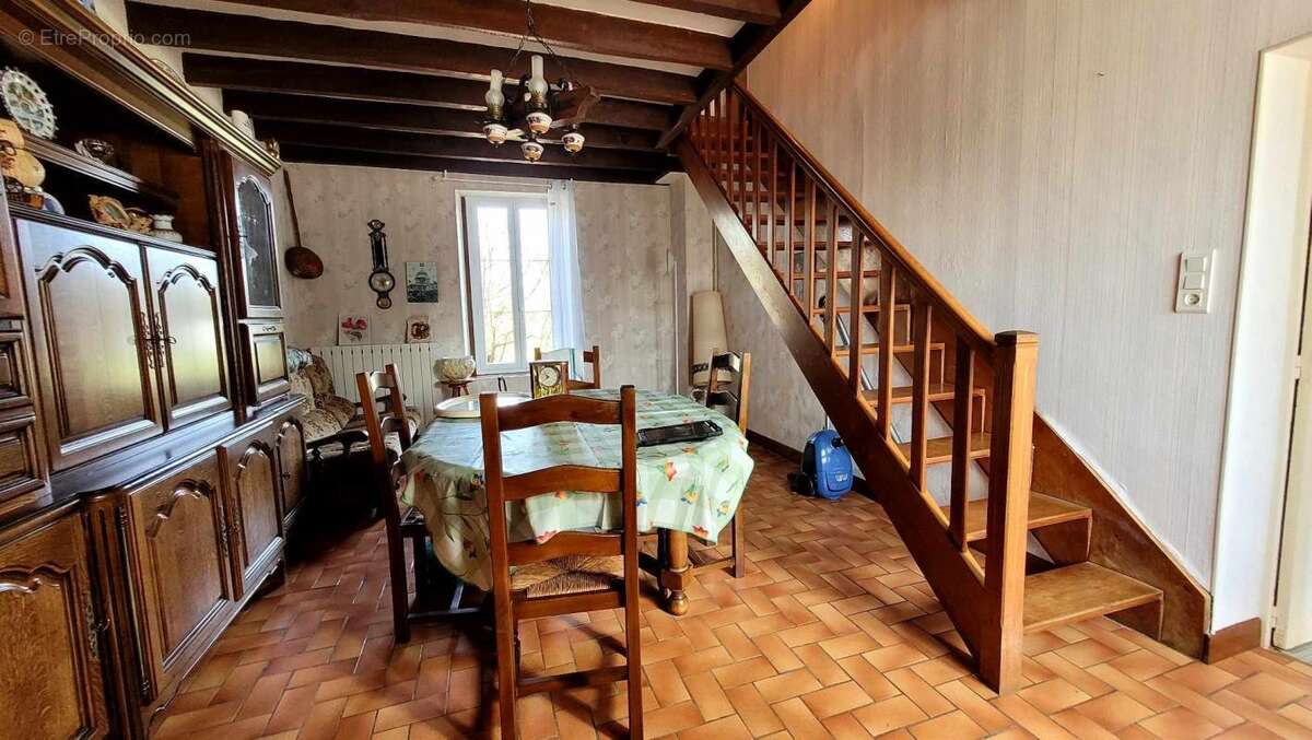 Maison à LA CHARITE-SUR-LOIRE