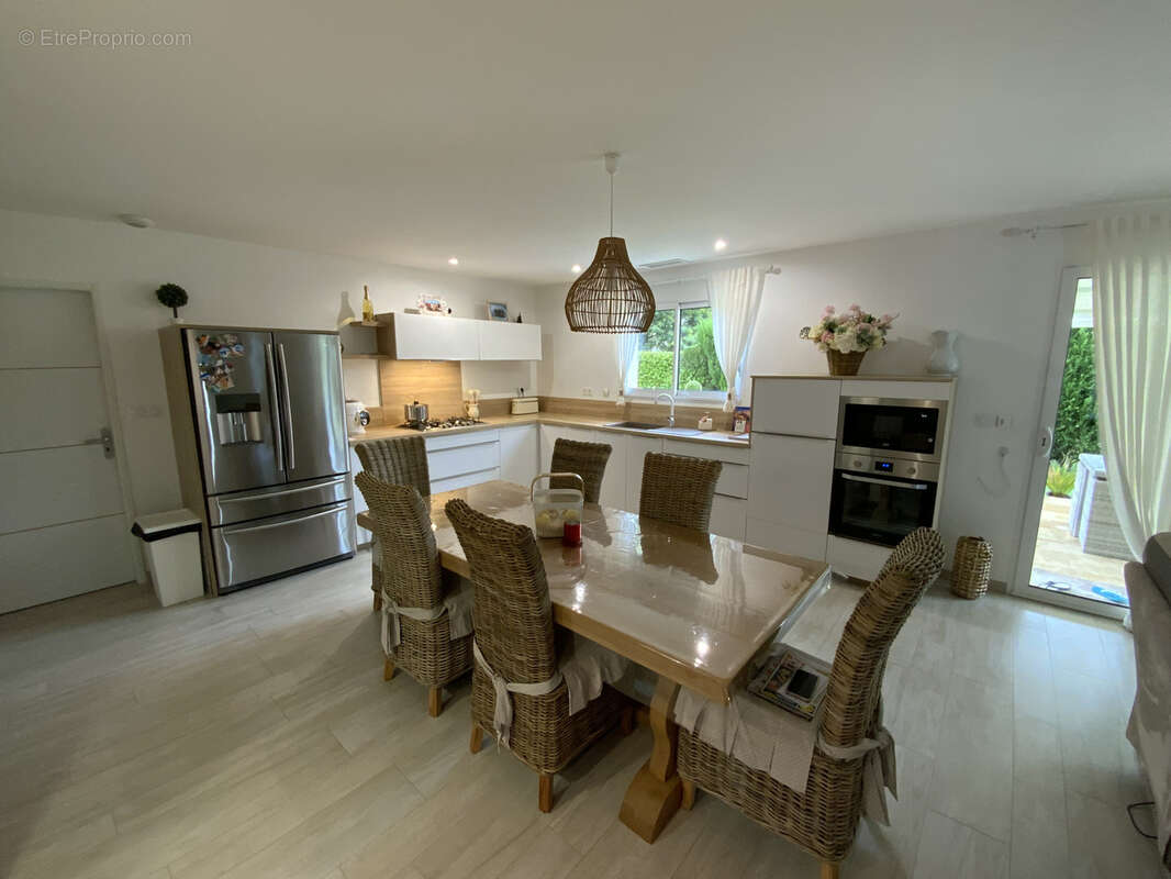 Maison à SAINT-GERMAIN-ET-MONS