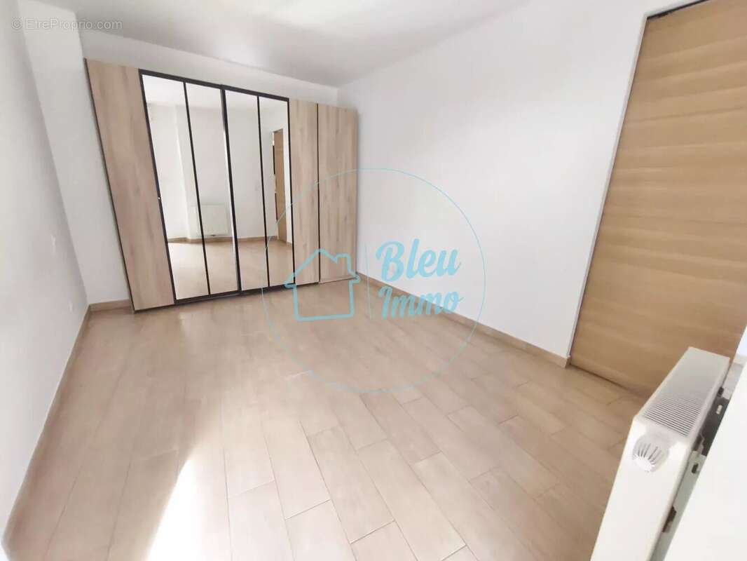 Appartement à CASTELNAU-LE-LEZ