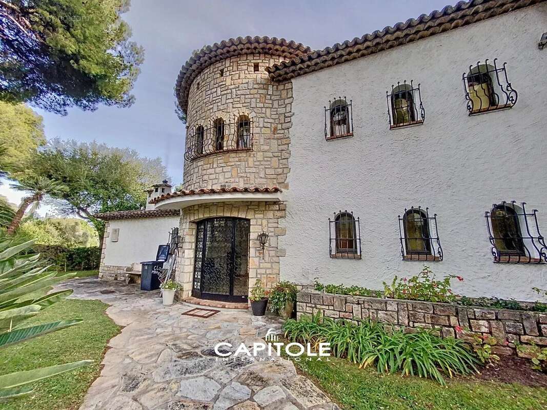 Maison à ANTIBES