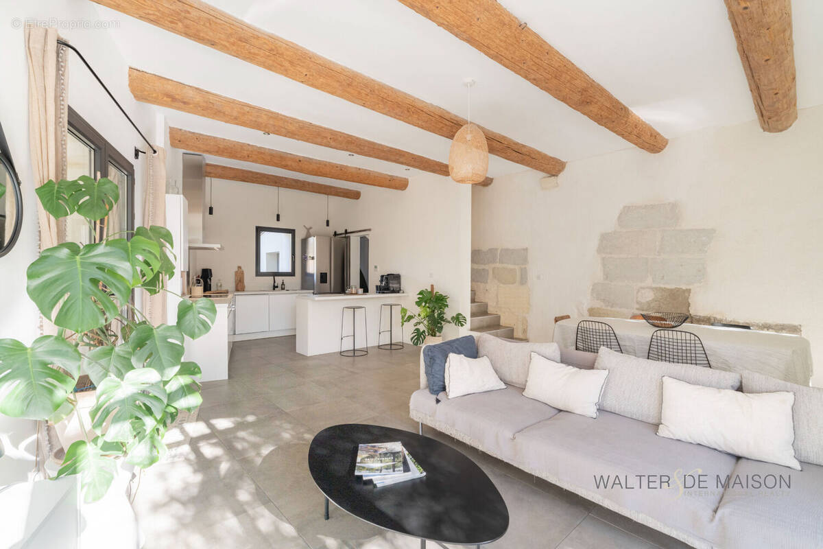 Maison à SAINT-REMY-DE-PROVENCE