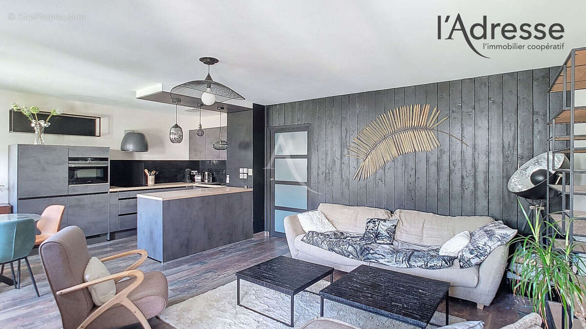 Appartement à SURESNES