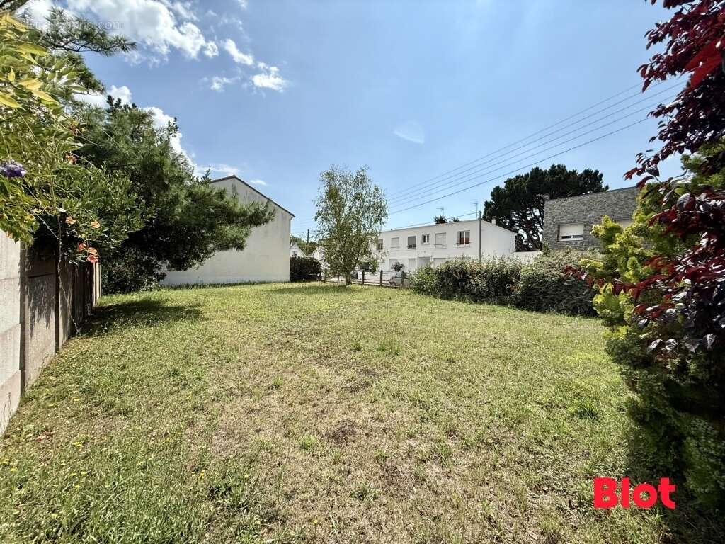 Terrain à LA BAULE-ESCOUBLAC