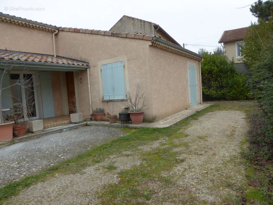 Maison à VAISON-LA-ROMAINE