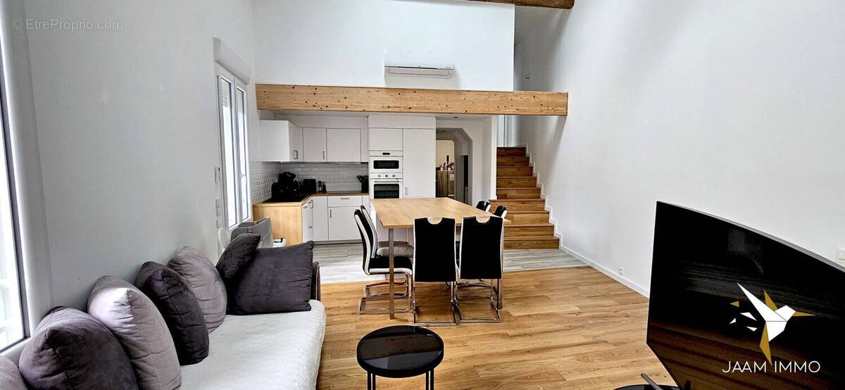 Maison à CORCELLES-EN-BEAUJOLAIS