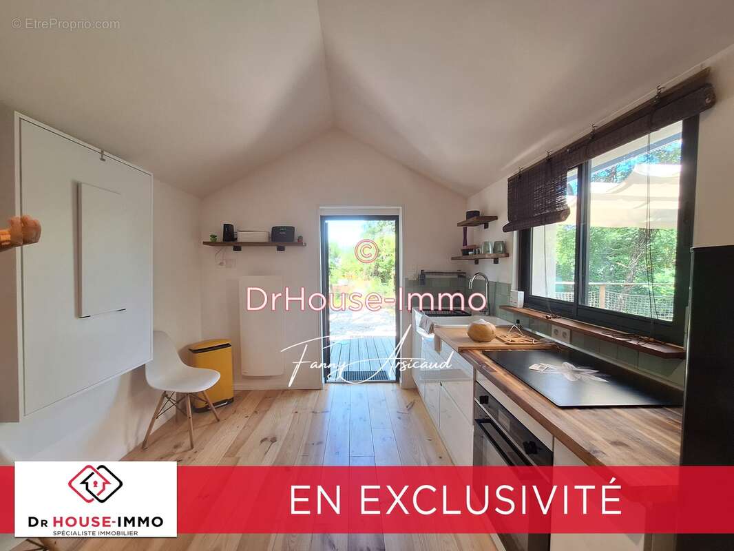 Maison à L&#039;ILE-D&#039;ELLE