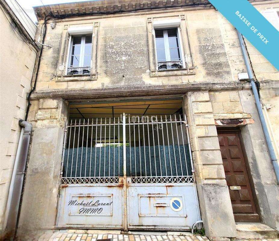 Maison à BLANQUEFORT