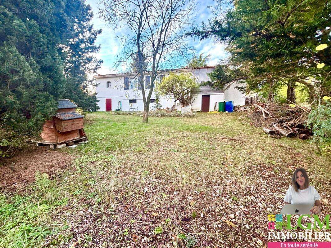 Appartement à SAINT-DREZERY