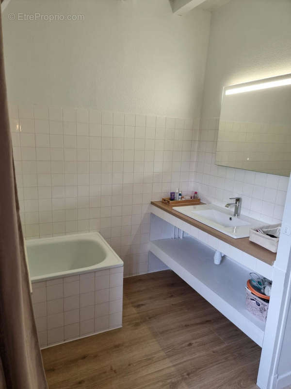 sdb ch - Maison à PLAISANCE