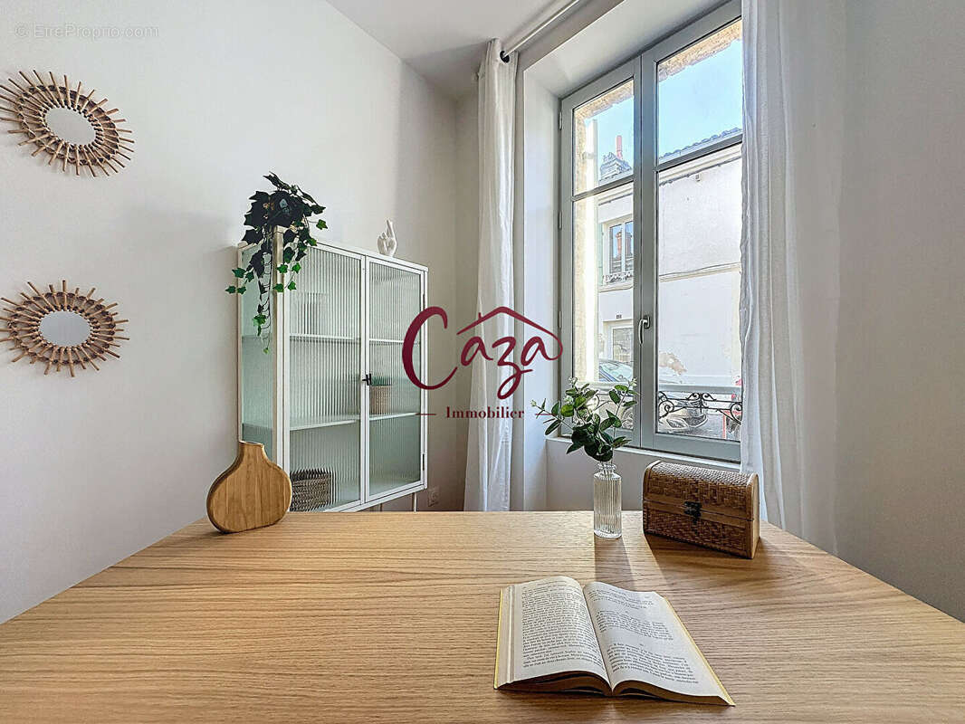 Maison à CAMBLANES-ET-MEYNAC