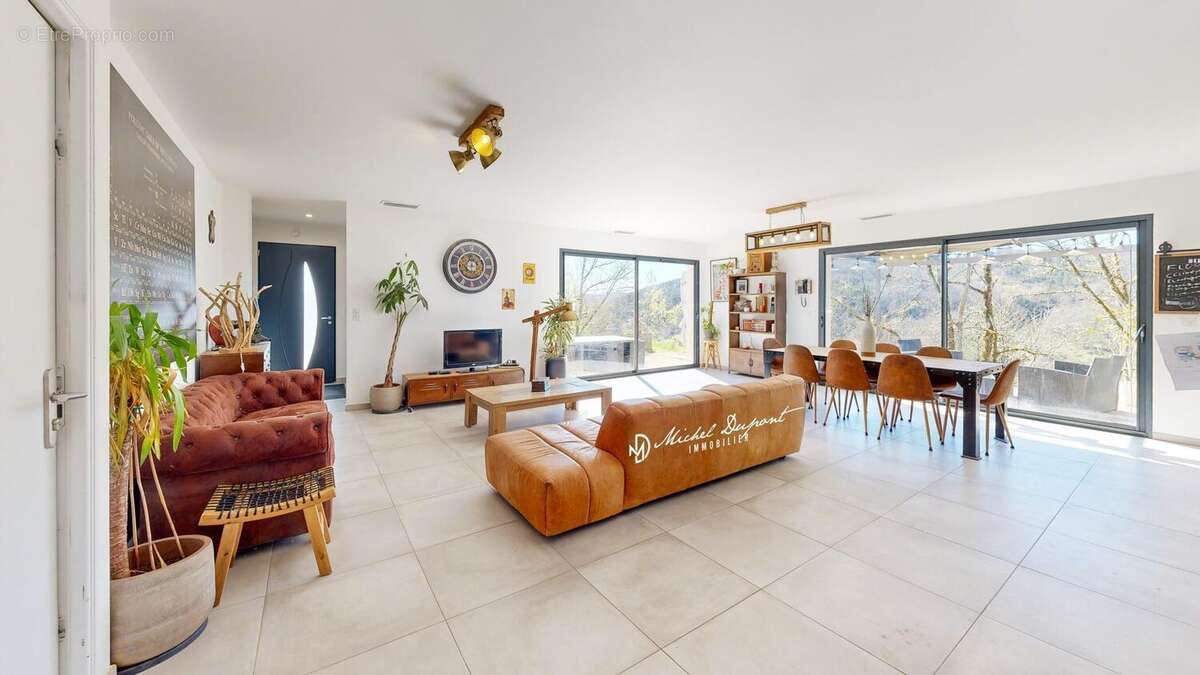 Photo 2 - Maison à LE BUGUE